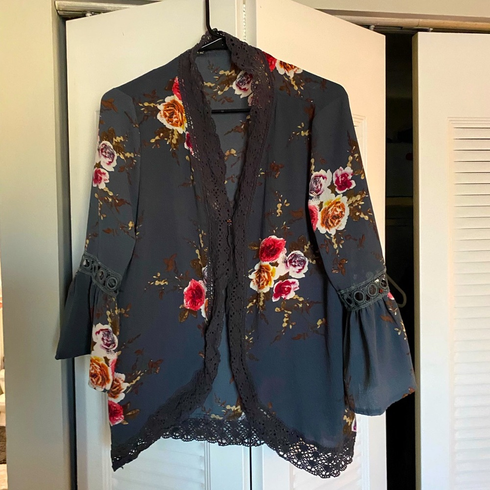 Unbranded  floral Kimono